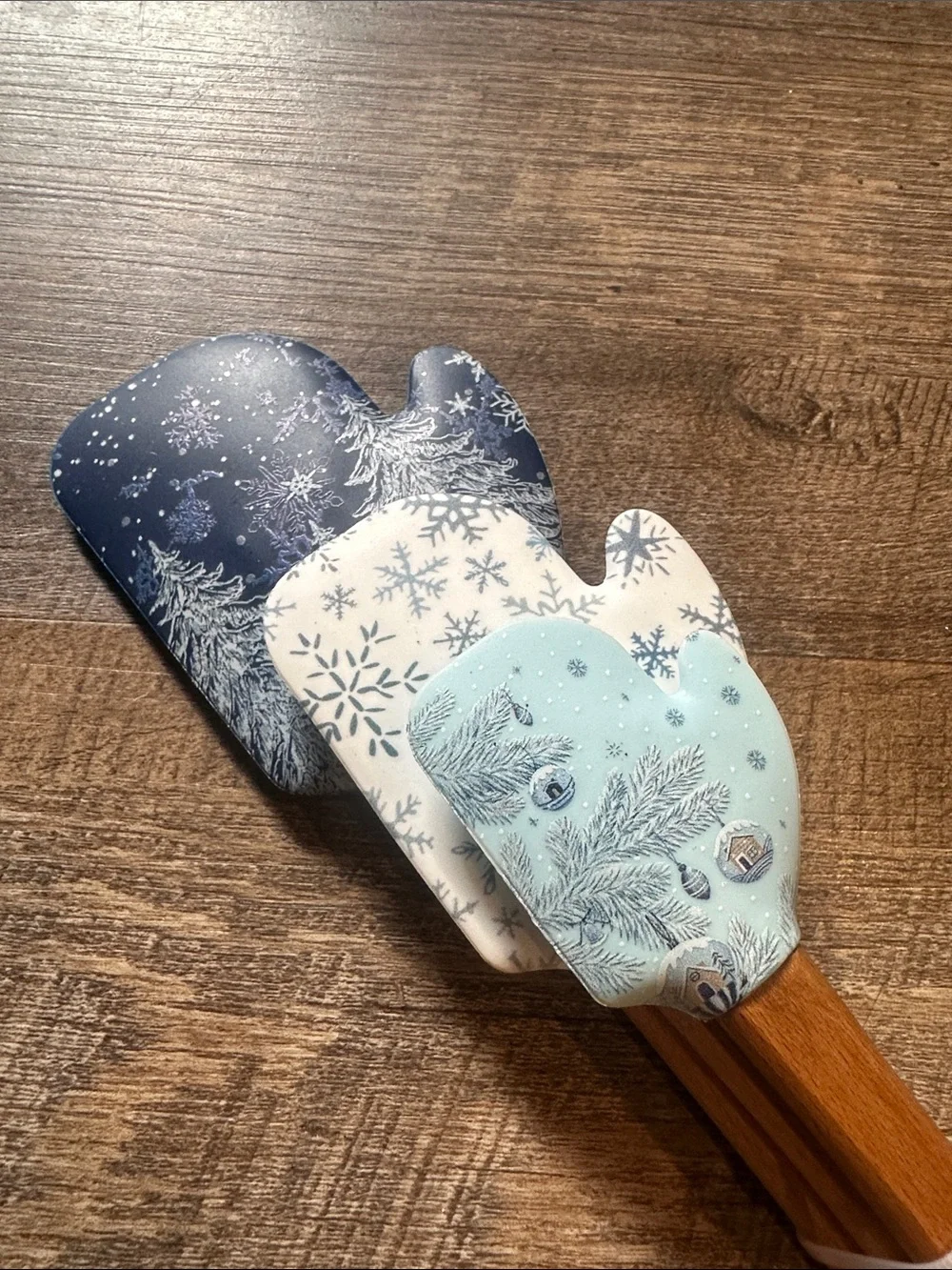 Holiday Snowflake Pattern Silicone Spatula - Blue/White